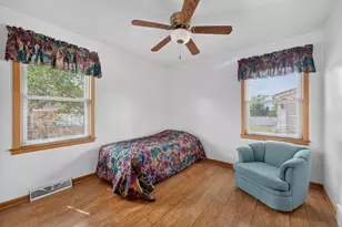 9228 Robinson Ave, Franklin Park, IL 60131 - Photo 13