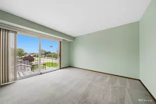 6405 W Home Ave, Worth, IL 60482 - Photo 5
