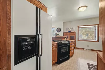304 E Elm Street, Fairbury, IL 61739 - Photo 25