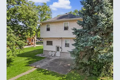 304 E Elm Street, Fairbury, IL 61739 - Photo 5