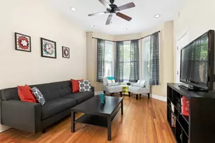 1512 W School St, Chicago, IL 60657 - Photo 3
