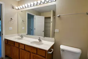 568 Truman Dr, Oswego, IL 60543 - Photo 19