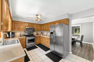 4925 144th St, Midlothian, IL 60445 - Photo 11