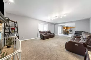 4925 144th St, Midlothian, IL 60445 - Photo 17