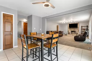 4925 144th St, Midlothian, IL 60445 - Photo 15