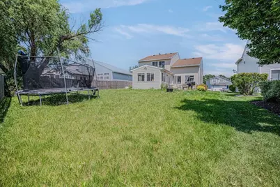 1055 S West Avenue, Waukegan, IL 60085 - Photo 23