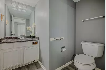 1055 S West Avenue, Waukegan, IL 60085 - Photo 19