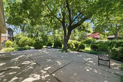 1801 N Iris Drive, Palatine, IL 60074 - Photo 21
