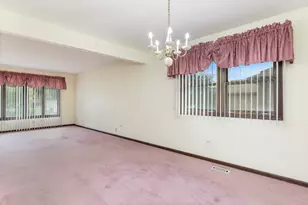 8124 167th Pl, Tinley Park, IL 60477 - Photo 7