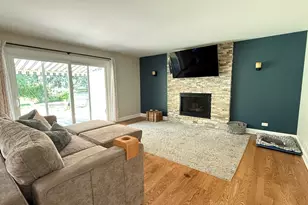 1550 W Goldengate Dr, Addison, IL 60101 - Photo 13