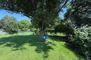 1550 W Goldengate Dr, Addison, IL 60101 - Photo 33