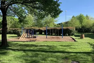 7770 S Woodward Ave, Woodridge, IL 60517 - Photo 19