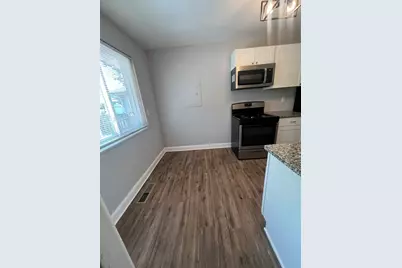 17213 Lorenz Avenue, Lansing, IL 60438 - Photo 5