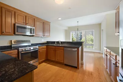 125 N Buffalo Grove Road #213, Buffalo Grove, IL 60089 - Photo 7