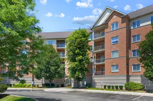 125 N Buffalo Grove Rd, Buffalo Grove, IL 60089 - Photo 23