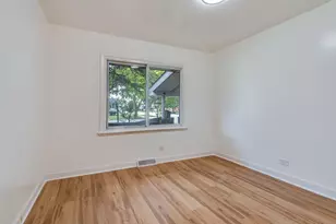 14246 S Palmer Ave, Posen, IL 60469 - Photo 17