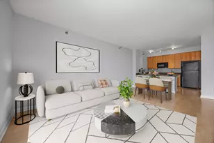 421 W Huron St, Chicago, IL 60654 - Photo 5