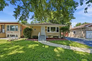 532 Clayton Rd, Hillside, IL 60162 - Photo 1
