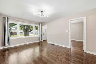 532 Clayton Rd, Hillside, IL 60162 - Photo 13