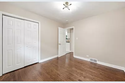 532 Clayton Road, Hillside, IL 60162 - Photo 17