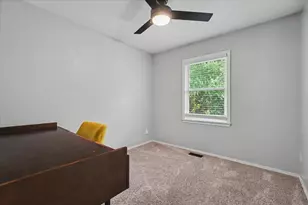 1910 Branch Rd, Champaign, IL 61821 - Photo 25