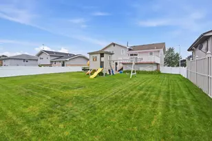 629 Poplar Ave, Romeoville, IL 60446 - Photo 21