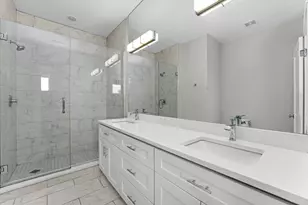 2533 W Congress Pkwy, Chicago, IL 60612 - Photo 5