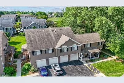 453 Village Creek Drive #453, Lake in the Hills, IL 60156 - Photo 33