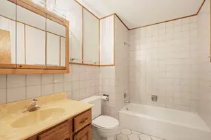360 E Woodland Rd, Lake Bluff, IL 60044 - Photo 23