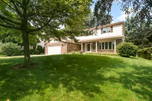 360 E Woodland Rd, Lake Bluff, IL 60044 - Photo 27