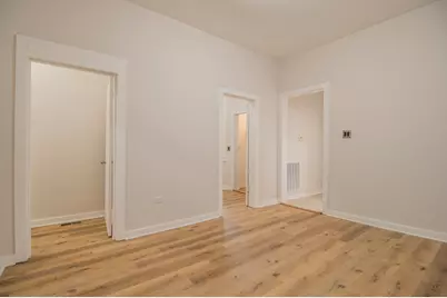1141 S Francisco Avenue #1R, Chicago, IL 60612 - Photo 3