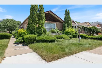 8733 S Ridgeland Avenue, Chicago, IL 60617 - Photo 1