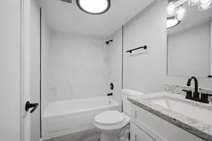 1 Renaissance Pl, Palatine, IL 60067 - Photo 13