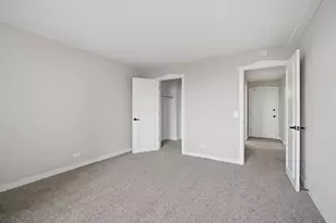 1 Renaissance Pl, Palatine, IL 60067 - Photo 15