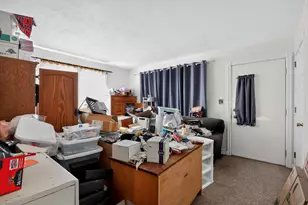 916 N Sangamon Ave, Gibson City, IL 60936 - Photo 5