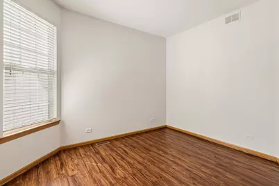 [Address not provided], Carol Stream, IL 60188 - Photo 19