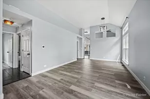 1601 Newgate Ct, Gurnee, IL 60031 - Photo 3