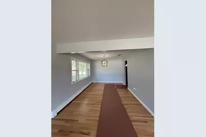 913 E 169th Street, South Holland, IL 60473 - Photo 11