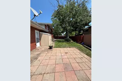 913 E 169th Street, South Holland, IL 60473 - Photo 41