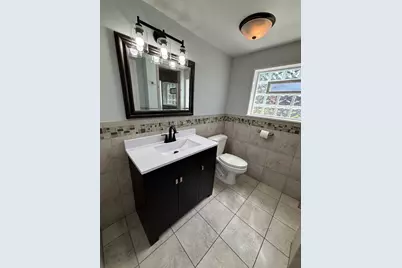 913 E 169th Street, South Holland, IL 60473 - Photo 7