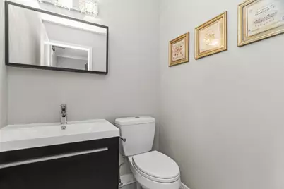 110 E Delaware Place #802, Chicago, IL 60611 - Photo 7