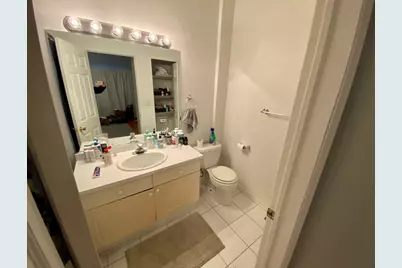3033 N Racine Avenue #1, Chicago, IL 60657 - Photo 19