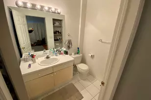 3033 N Racine Ave, Chicago, IL 60657 - Photo 19