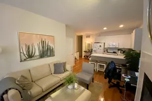 3033 N Racine Ave, Chicago, IL 60657 - Photo 3