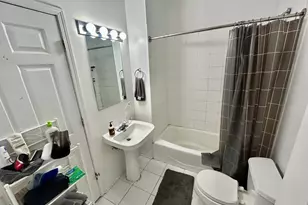 3033 N Racine Ave, Chicago, IL 60657 - Photo 17