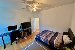 3033 N Racine Ave, Chicago, IL 60657 - Photo 11