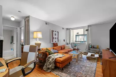541 W Oakdale Avenue #309, Chicago, IL 60657 - Photo 5