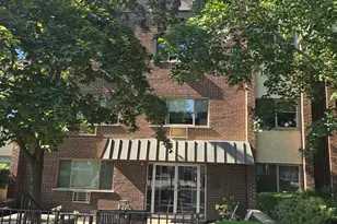 1136 Greenleaf Ave, Wilmette, IL 60091 - Photo 1