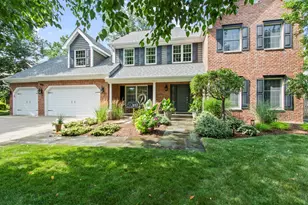 946 E Krista Ct, Palatine, IL 60074 - Photo 1