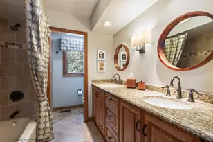 946 E Krista Ct, Palatine, IL 60074 - Photo 31